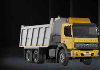 BharatBenz 2828C HX Tipper photo 1